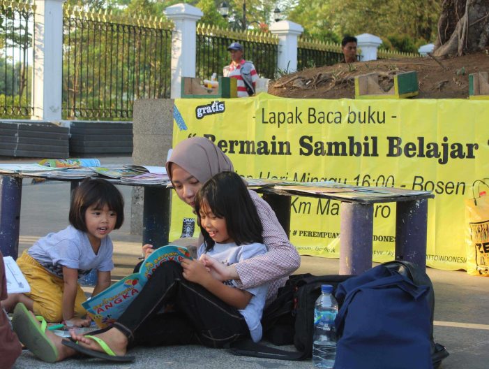 Omah Kreatif: Komunitas Peduli Literasi di Nol Km Yogyakarta